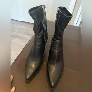 Dolce Vita black leather boots (the style is Boyd)